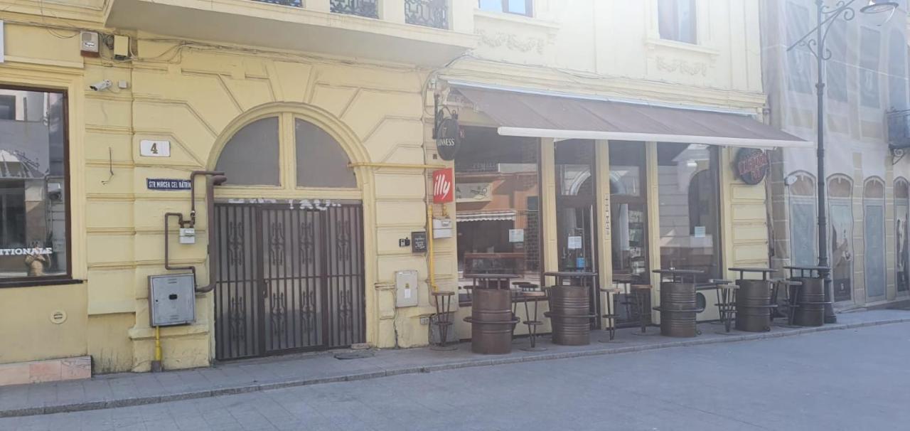 Zig Zag Apartment 4- Old Town Constanta Bagian luar foto