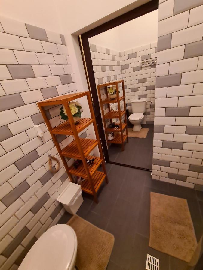 Zig Zag Apartment 4- Old Town Constanta Bagian luar foto