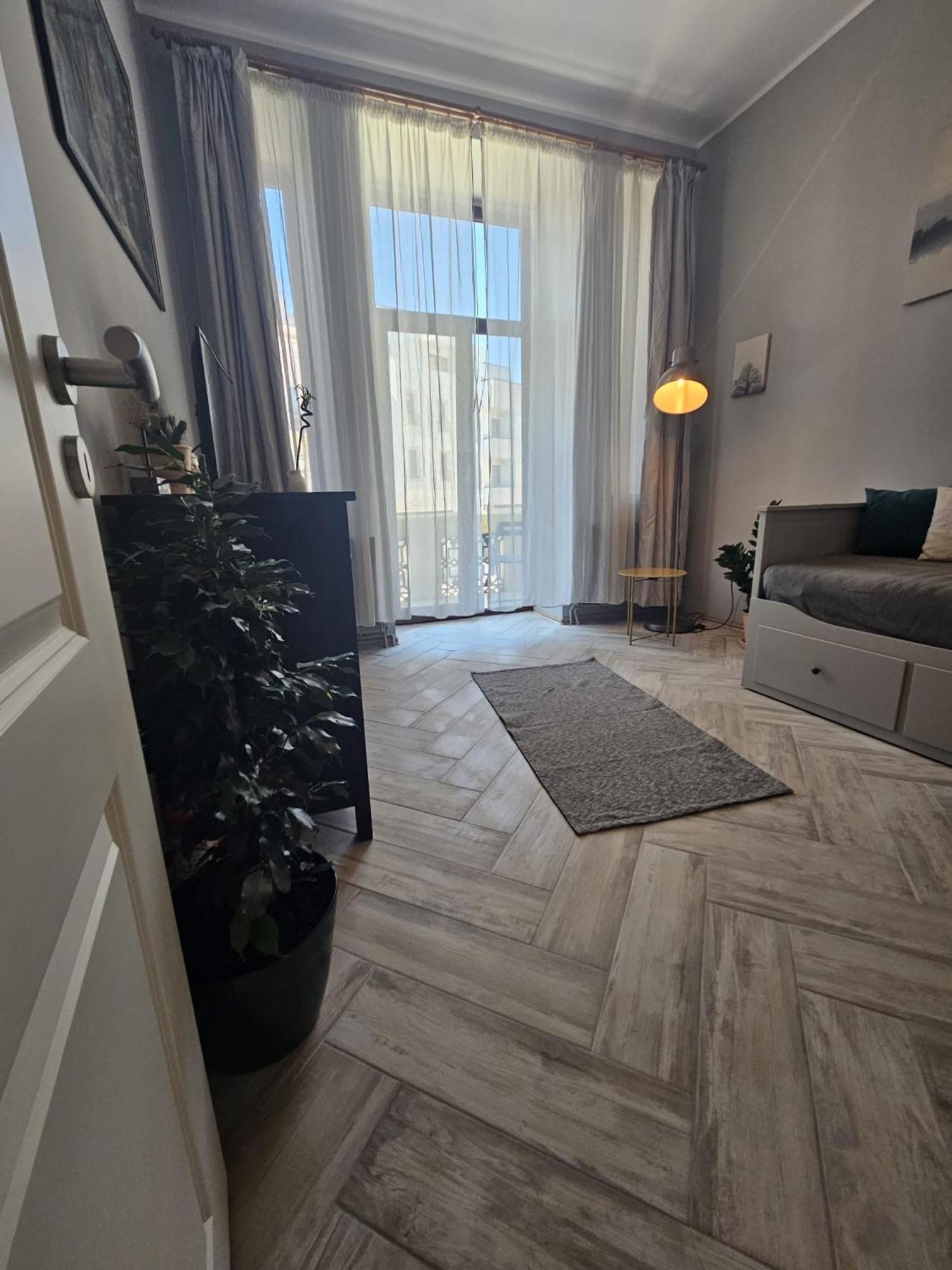 Zig Zag Apartment 4- Old Town Constanta Bagian luar foto